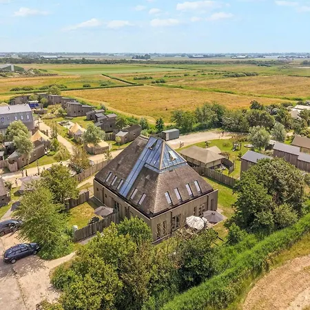 Apartment With Garden In Dutch Countryside